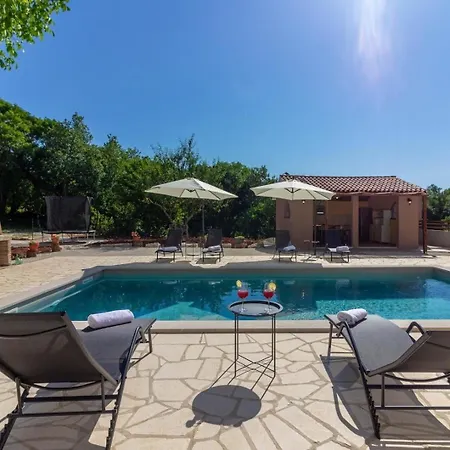 Holiday home Mit Privatpool Fuer 7 Personen Ca 160 Qm In Sveti Bartul, Istrien Bucht Von Rasa Labin (Istria)